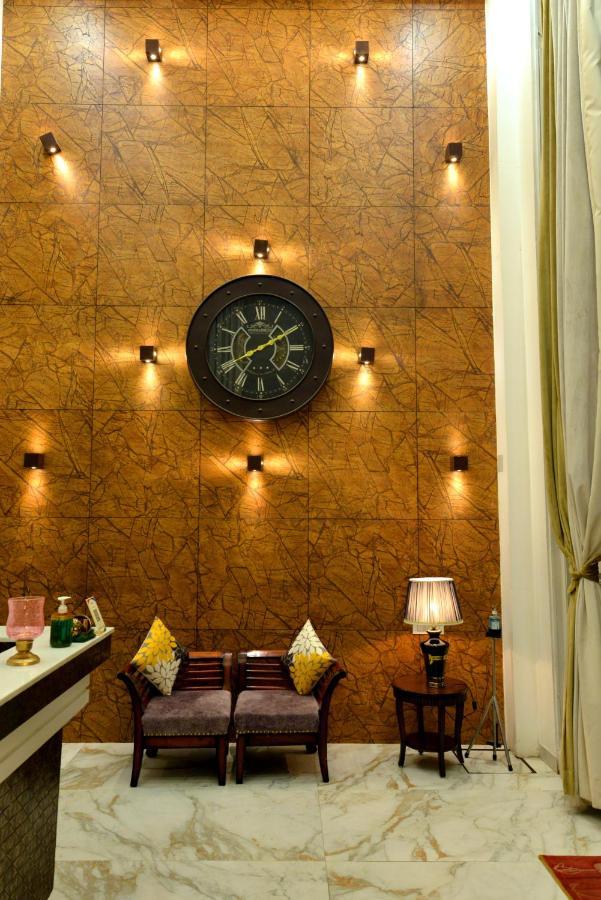 Hotel The Yellow Nayagaon Luaran gambar